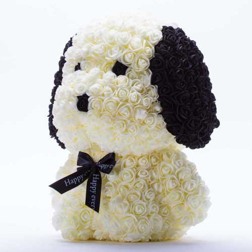 דובי פרחים גדול בעיצוב כלב בצבע שמנת ופפיון בקופסת מתנה 40 ס"מ K400354