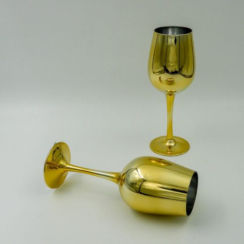 זוג כוסות יין בצבע זהב מזכוכית K600165