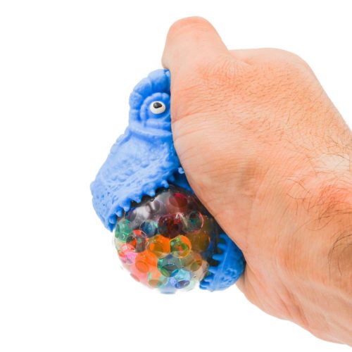 כדור ענבים ראש דינוזאור עם כדורי מים צבעוניים כחול